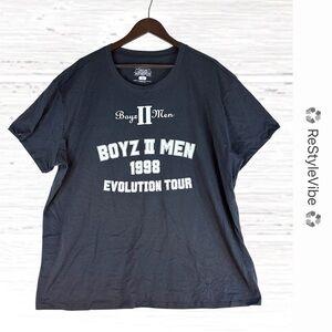TORRID X BOYZ II MEN Women’s Size 2 2X Shirt Tee T-Shirt Graphic Concert Band